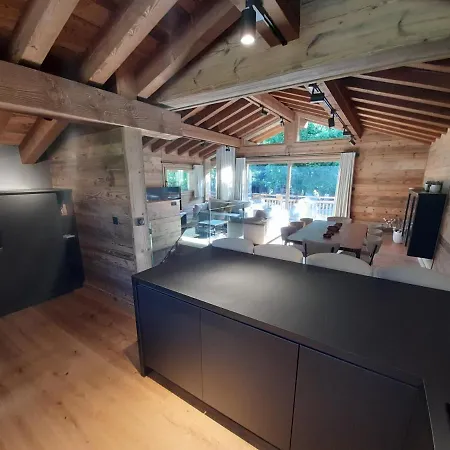 Lily By Brennus * Chamonix