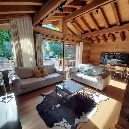 Lily By Brennus Horská chata